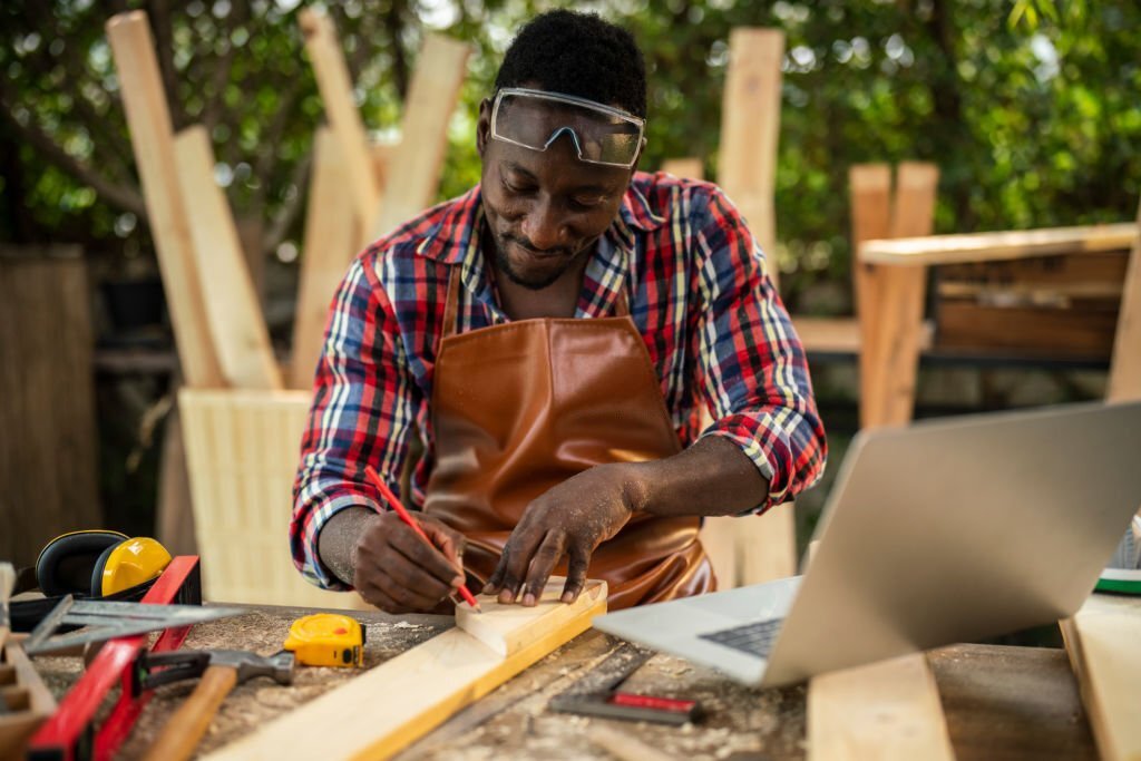 Multiple Recruitment for Carpenters in Canada